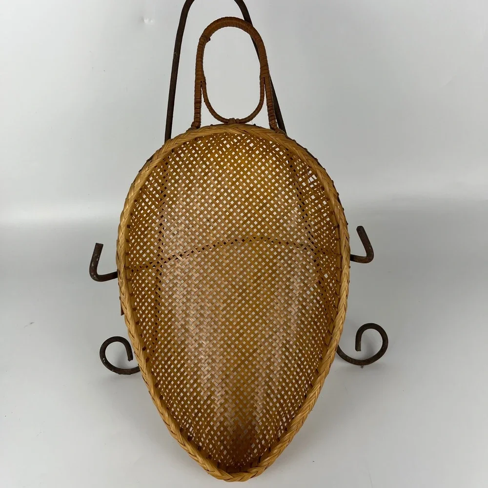 Vintage Woven Wicker Rattan Fruit‎ Basket Serving Tray with Handle No Stand
